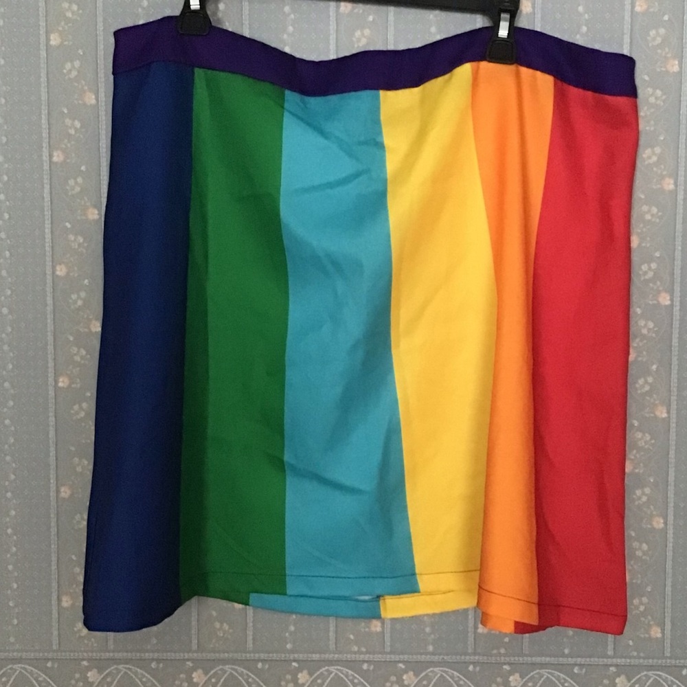 Rainbow 🌈 skirt 3x - Picture 2 of 6